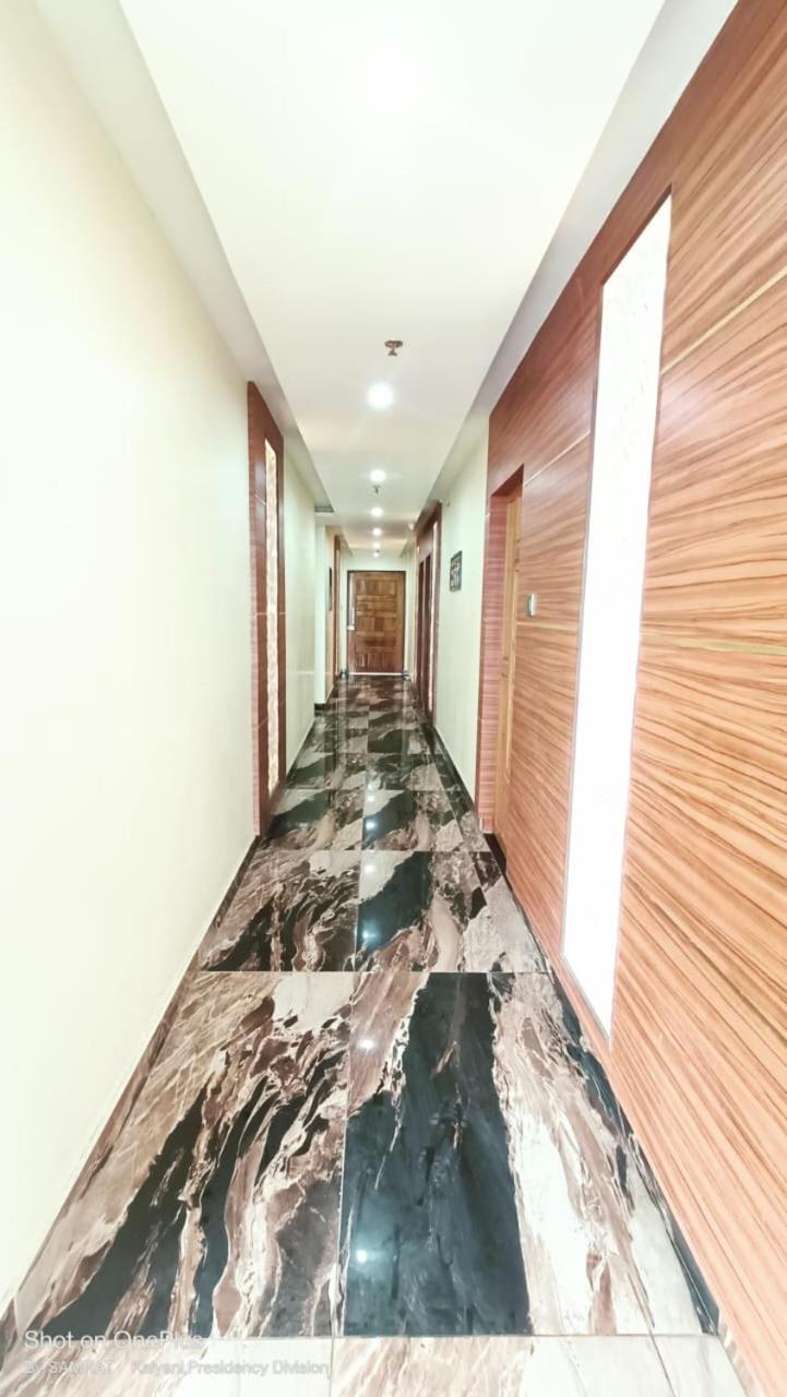 Hotel Trisplanet Kalyani Exterior foto